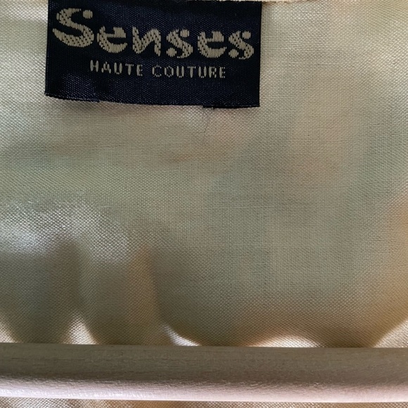 Intricate Hand Embroidered Indian Tapestry Coat/Jacket - Picture 4 of 6